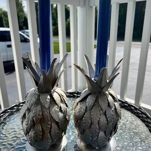 Pineapple candlesticks